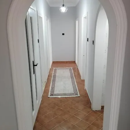 Διαμέρισμα Merkezi Ve Lokasyon Muekemmel Konforlu *